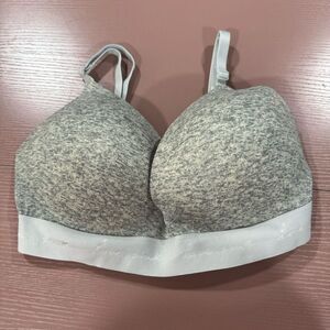 Victoria Secret PINK Wear Everywhere Wireless Push Up Bra